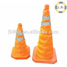 Collapsible traffic cone for road safety